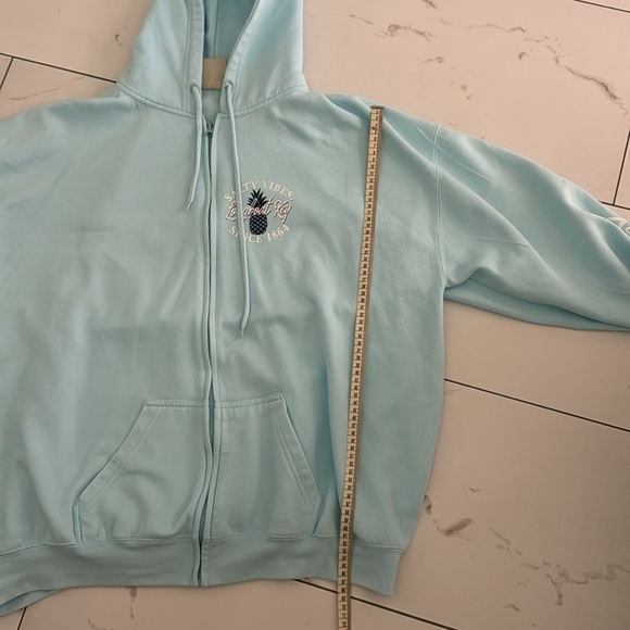 OVERSIZED LONGBOAT KEY ZIP UP - Picture 8 of 11